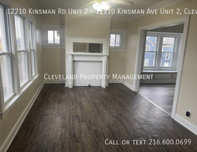 12210 Kinsman Rd in Cleveland, OH - Foto de edificio - Building Photo