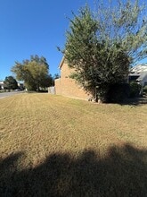515 Hollow Wood Rd in Montgomery, AL - Building Photo - Building Photo