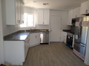 3011 N Los Altos Ave in Tucson, AZ - Foto de edificio - Building Photo