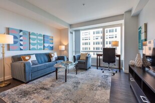 505 Congress St in Boston, MA - Building Photo