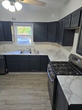 1040 Polk St in Gary, ID - Foto de edificio - Building Photo