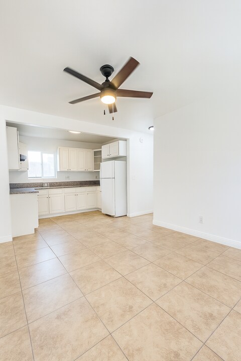 617 E 109th St in Los Angeles, CA - Building Photo