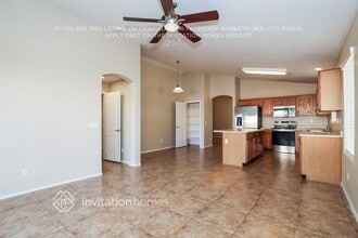 3062 W Yellow Peak Dr in San Tan Valley, AZ - Building Photo - Building Photo