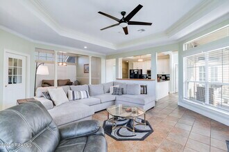 141 Kingspointe Cir in Lafayette, LA - Building Photo - Building Photo
