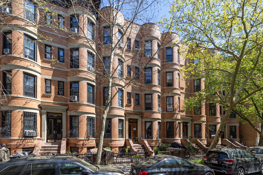 497 12Th Street in Brooklyn, NY - Building Photo