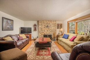 N2296 Cleghorn Rd in Waupaca, WI - Building Photo