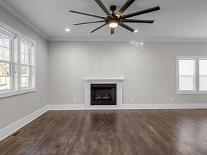 107 Bond St in Durham, NC - Building Photo - Building Photo