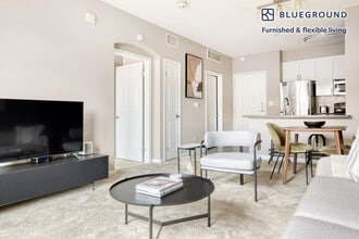25 S Oak Knoll Ave in Pasadena, CA - Building Photo - Building Photo