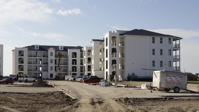 Lakeshore Cove Condos in Slidell, LA - Building Photo - Building Photo