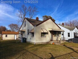 110 Hamata Ave in Hazel Park, MI - Building Photo