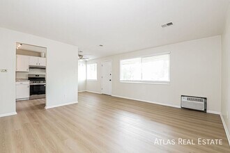 9401 W 65th Ave in Arvada, CO - Foto de edificio - Building Photo