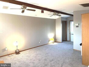 31-33 Logan Ave in Glenolden, PA - Building Photo - Building Photo