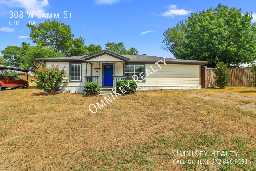 308 W Lamm St in Blue Ridge, TX - Foto de edificio