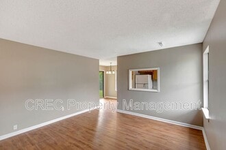108 Canvasback Dr in Summerville, SC - Building Photo - Building Photo