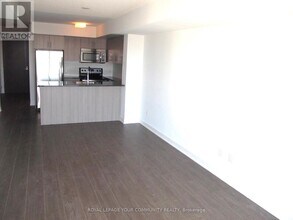 185-215 Bonis Ave in Toronto, ON - Building Photo - Building Photo