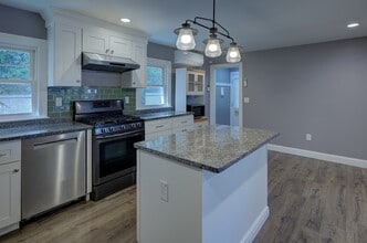 17 Hollywood Dr in North Grafton, MA - Building Photo - Building Photo