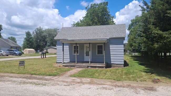 property at 207 W Shute St