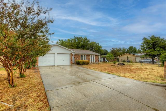 3049 Valley Forge Trail in Forest Hill, TX - Building Photo - Building Photo