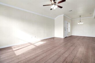 109 Calvin Smith Ln. in Jarrell, TX - Building Photo - Building Photo