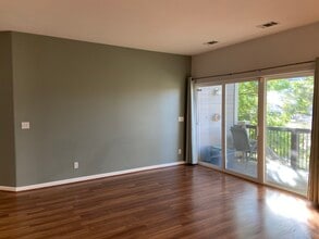 7355 S Alkire St, Unit 206 in Littleton, CO - Building Photo - Building Photo