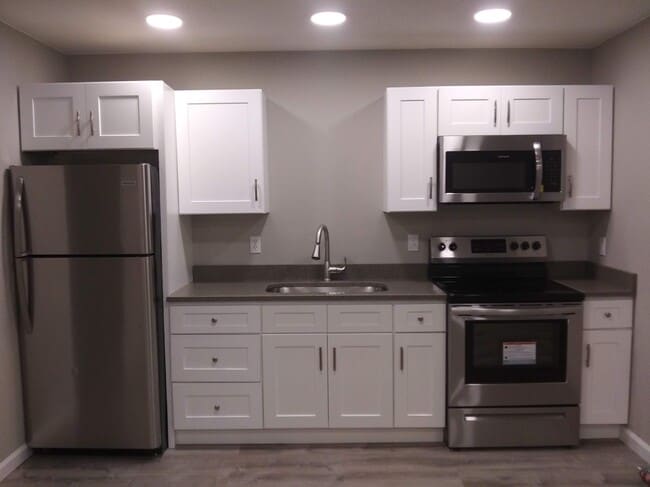 property at 111 S Dale Ct