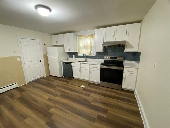 15 Pennsylvania Ave in Newton, MA - Building Photo - Building Photo