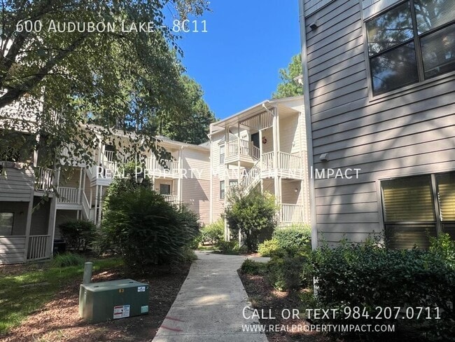 600 Audubon Lake Dr in Durham, NC - Building Photo - Building Photo