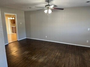 4527 Marigold Trail in Mesquite, TX - Building Photo - Building Photo