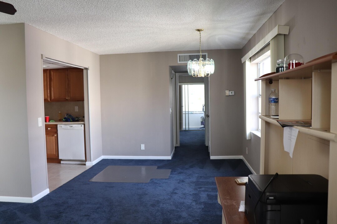 466 Capri G in Delray Beach, FL - Building Photo