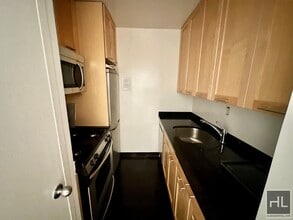 Fourth Avenue in New York, NY - Foto de edificio - Building Photo