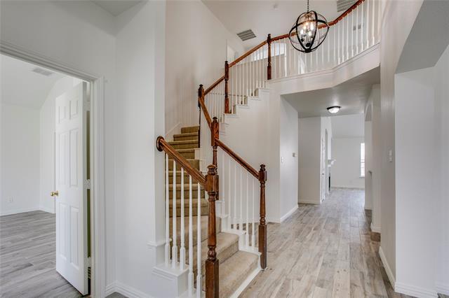 7902 Thorneywood Rd in Plano, TX - Building Photo - Building Photo