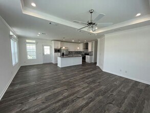 968 Avanti Way Blvd in North Fort Myers, FL - Building Photo - Building Photo