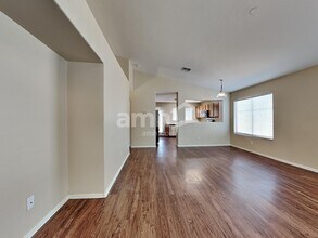 1802 S 63rd Ln in Phoenix, AZ - Building Photo - Building Photo