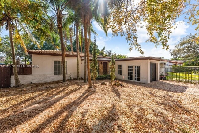 4220 SW 13th St in Miami, FL - Building Photo - Building Photo