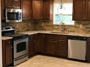 2003 Belmeade St in Brownwood, TX - Building Photo - Building Photo