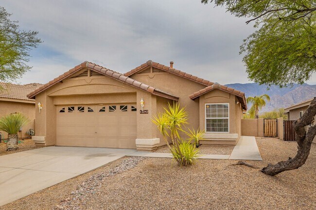 property at 13242 N Lost Artifact Ln