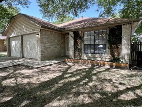 3701 Habersham in Schertz, TX - Building Photo - Building Photo