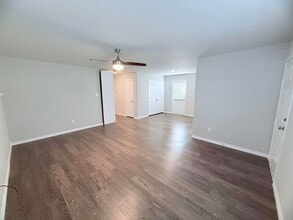 1403 W Virginia St in Beaumont, TX - Building Photo - Building Photo