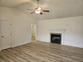 908 Broadmore Dr in Fayetteville, NC - Building Photo - Building Photo