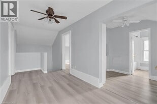 57 Beverly St in Cambridge, ON - Building Photo