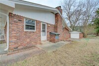 604 Fayetteville Rd - 16