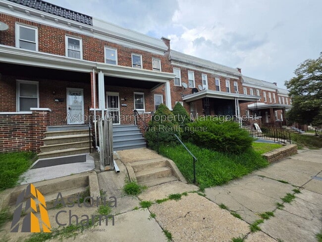 property at 3016 Pelham Ave