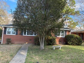 1329 Norris St in Macon, GA - Building Photo