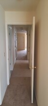 64 Isabella Ave, Unit 2nd flr in Newark, NJ - Building Photo - Building Photo