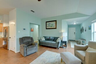 1509 Oak Harbor Dr in Corpus Christi, TX - Building Photo - Building Photo