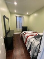 542 Van Siclen Ave, Unit 2R in Brooklyn, NY - Building Photo