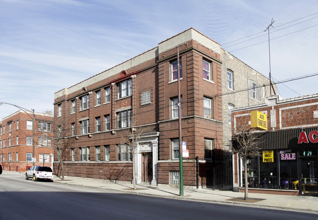 4031-4033 N Broadway St in Chicago, IL - Building Photo - Building Photo