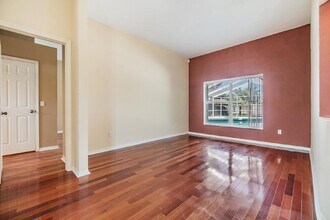 18230 Dolly Brook Ln in Lutz, FL - Building Photo - Building Photo