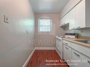 309 San Juan Dr in McKeesport, PA - Building Photo - Building Photo