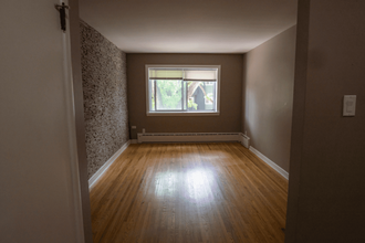 Don Wright Apartments in Winnipeg, MB - Building Photo - Building Photo